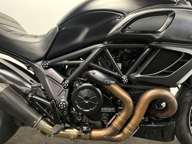 ducati - diavel