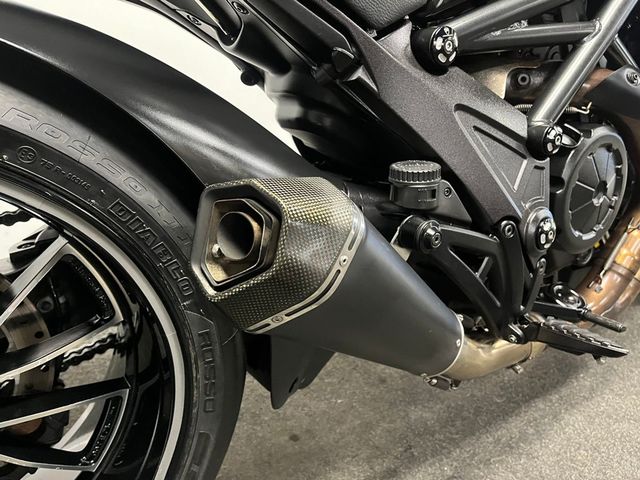ducati - diavel