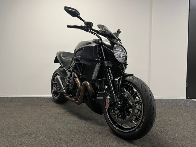 ducati - diavel