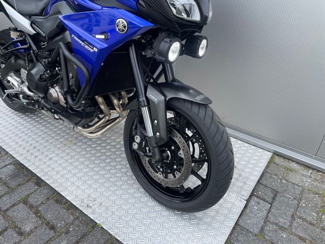 yamaha - tracer-900-abs