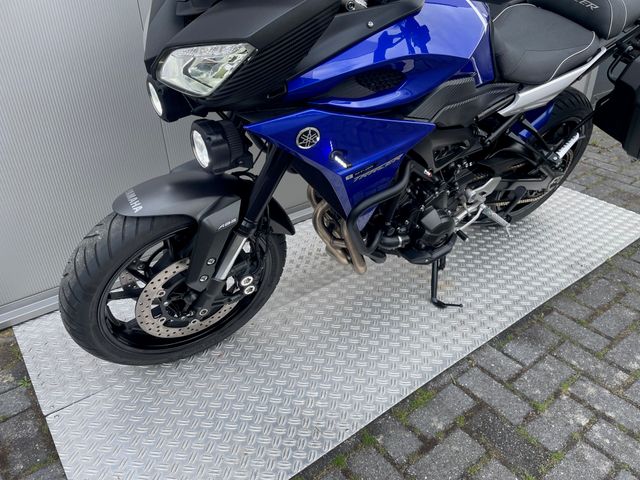yamaha - tracer-900-abs