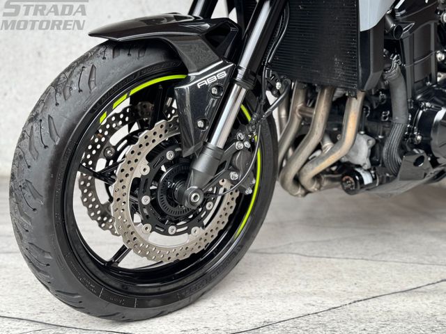 kawasaki - z900