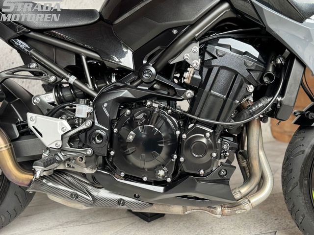 kawasaki - z900