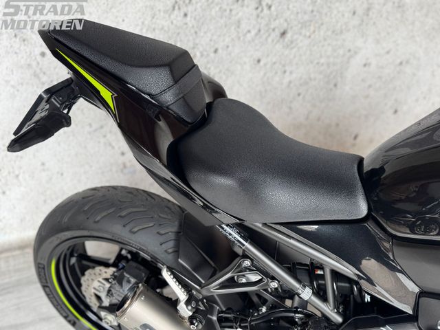 kawasaki - z900