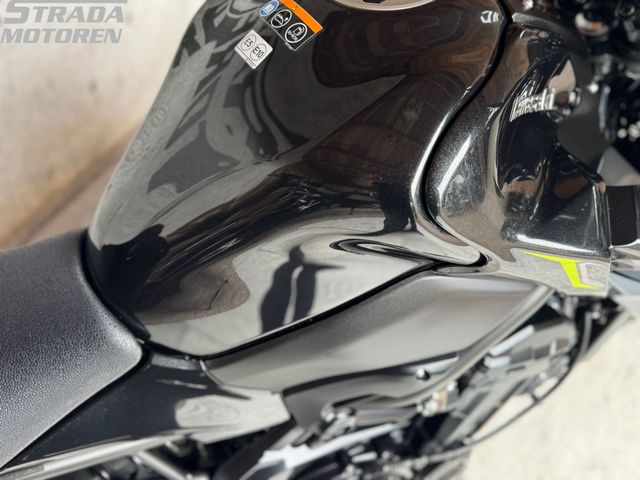 kawasaki - z900