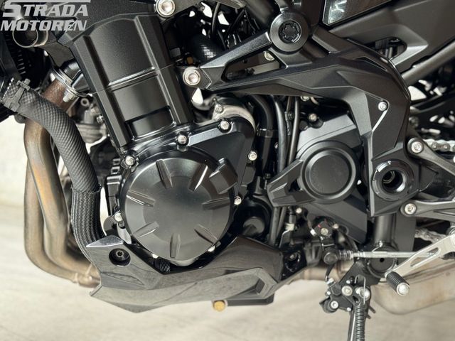 kawasaki - z900