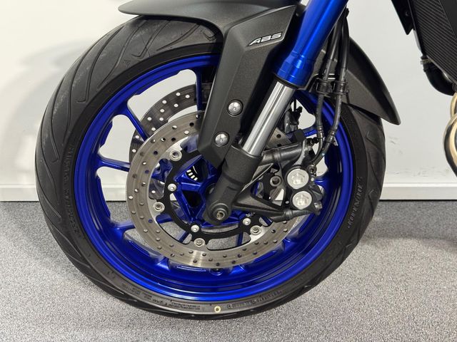 yamaha - tracer-900-abs