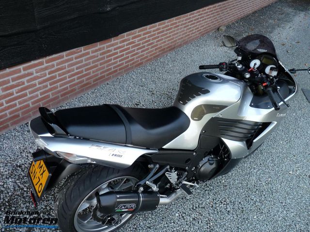 kawasaki - zzr-1400-abs