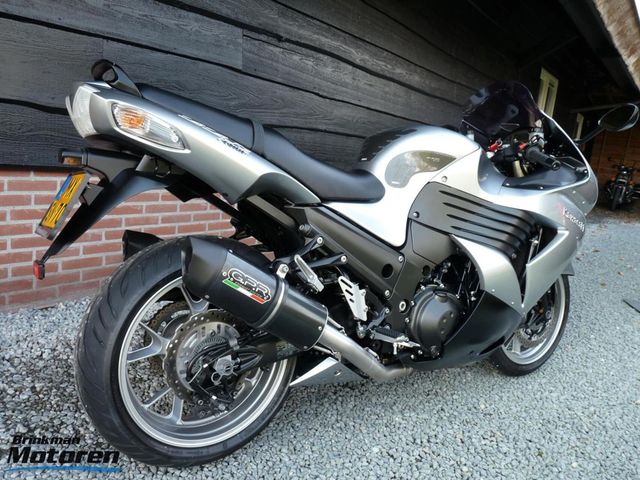 kawasaki - zzr-1400-abs