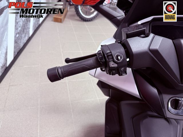 honda - nss-350-forza