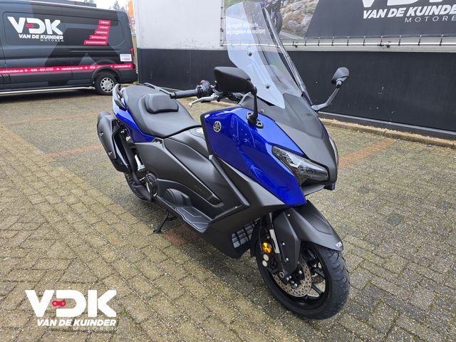 yamaha - tmax-560