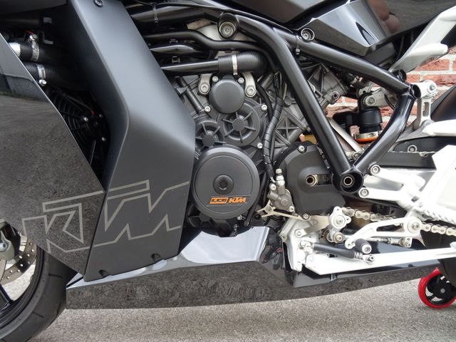 ktm - 1190-rc-8