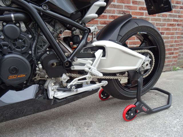 ktm - 1190-rc-8