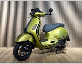 Vespa GTS 300 HPE 2023