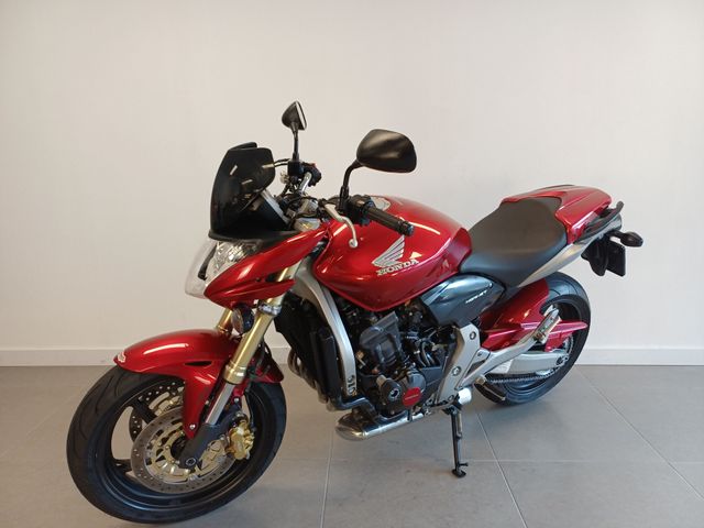 honda - cb-600-f-hornet-c-abs