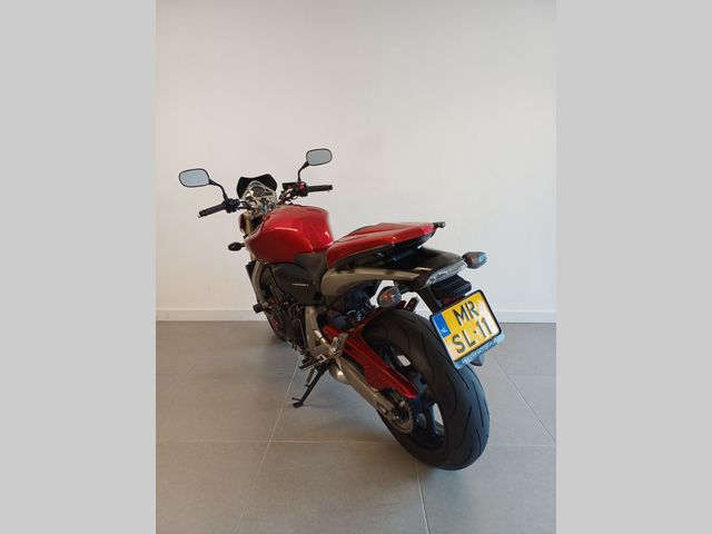 honda - cb-600-f-hornet-c-abs