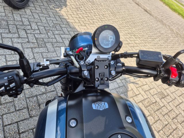 yamaha - xsr-900