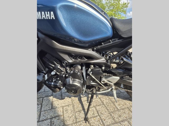 yamaha - xsr-900