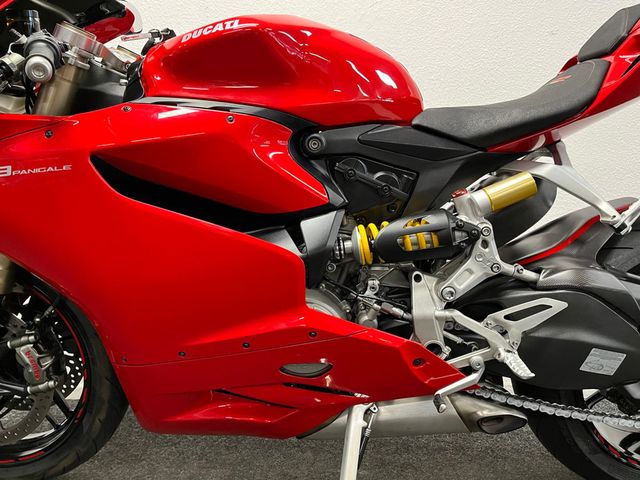 ducati - 1199-panigale
