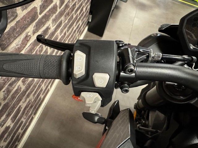 triumph - street-triple-rs