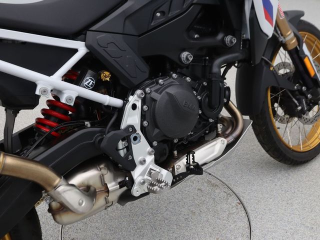 bmw - f-900-gs