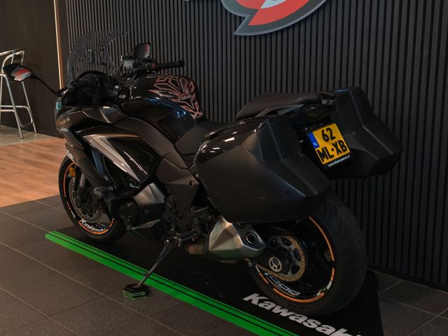 kawasaki - z-1000-sx