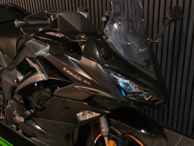 kawasaki - z-1000-sx