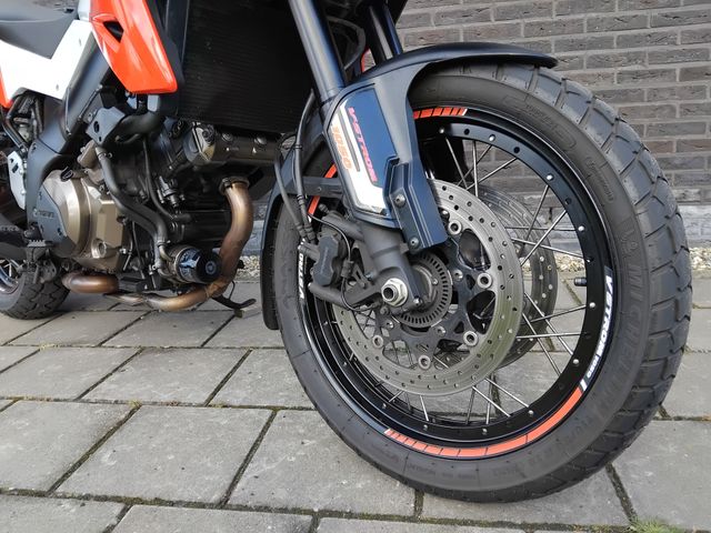 suzuki - v-strom-1050-xta