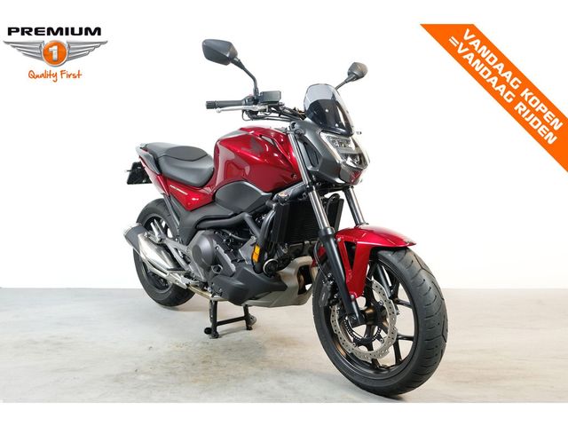 honda - nc-750-s-dct