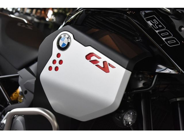 bmw - f-900-gs-adventure