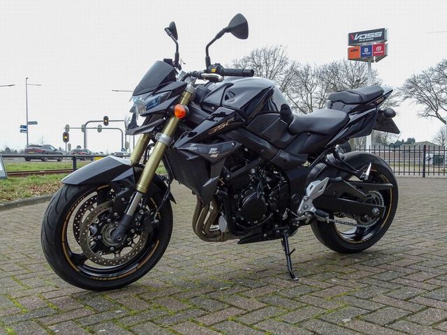 suzuki - gsr-750-a