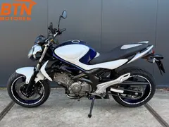 Suzuki SFV 650 Gladius 2012 occasion – foto 4 van 17