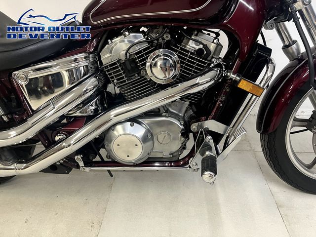 honda - vt-1100-c-shadow