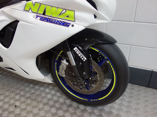 suzuki - gsx-r-600