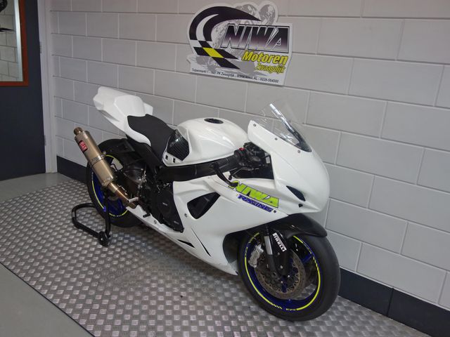 suzuki - gsx-r-600