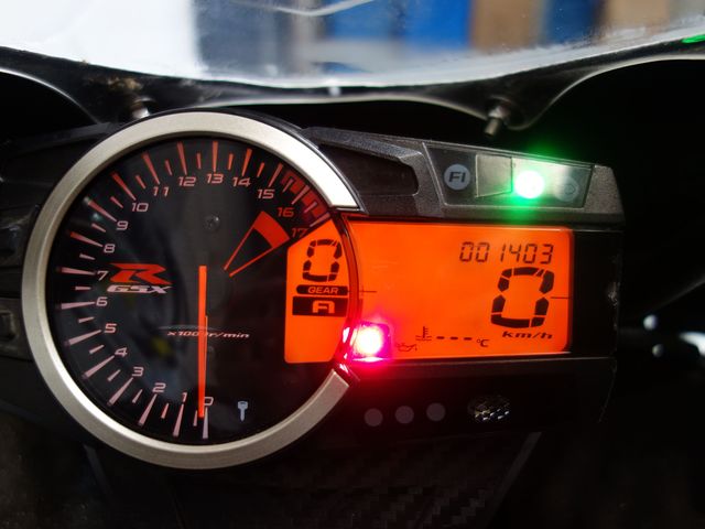 suzuki - gsx-r-600