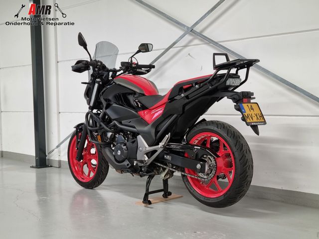 honda - nc-750-s-dct