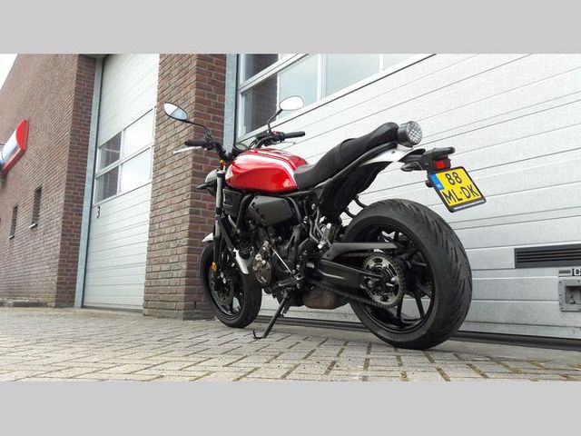 yamaha - xsr-700-abs