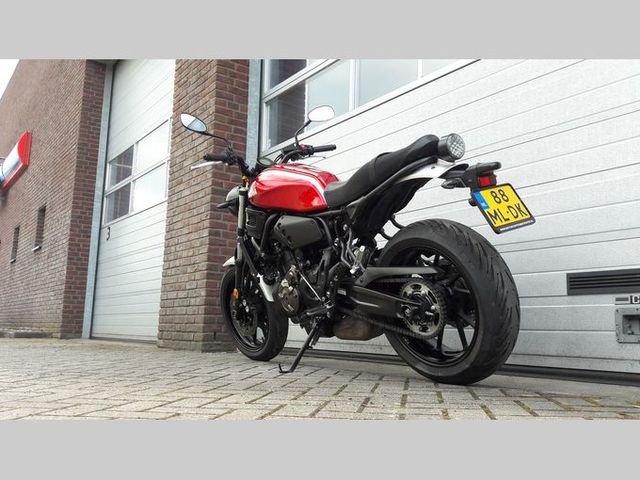 yamaha - xsr-700-abs