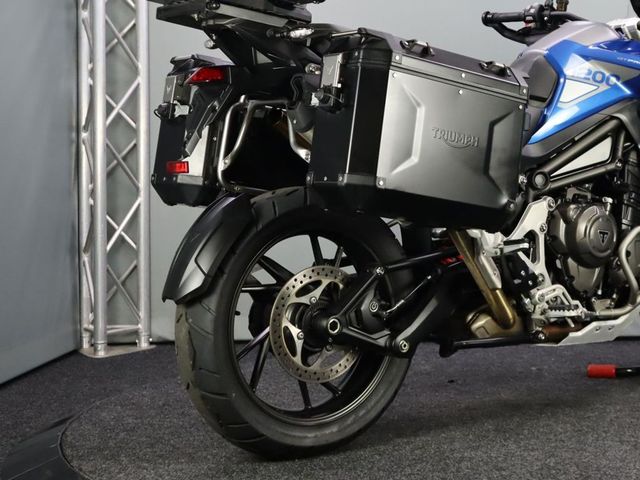 triumph - tiger-1200-gt-pro