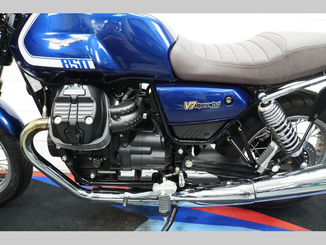 moto-guzzi - v-7-special