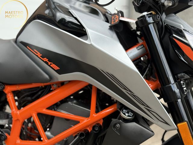 ktm - 390-duke-abs