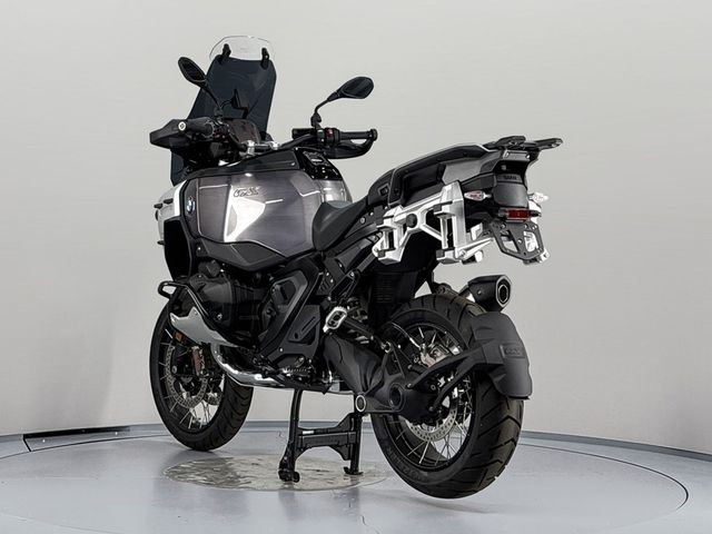 bmw - r-1300-gs-adventure