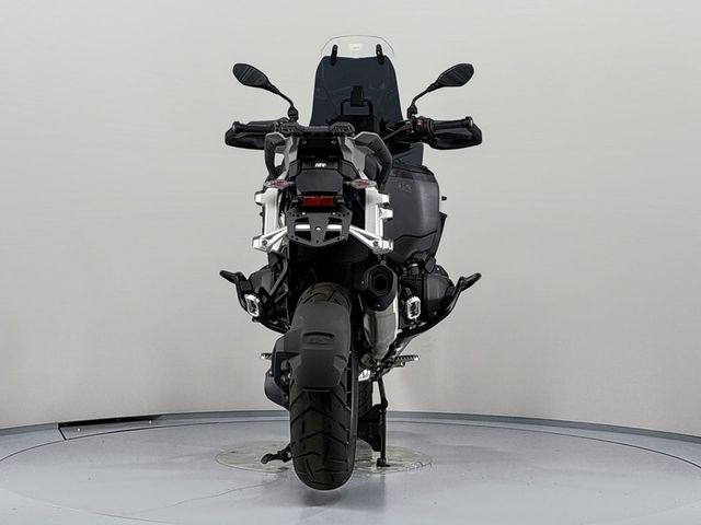 bmw - r-1300-gs-adventure