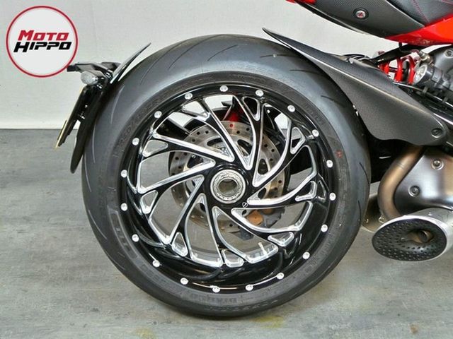 ducati - xdiavel-s