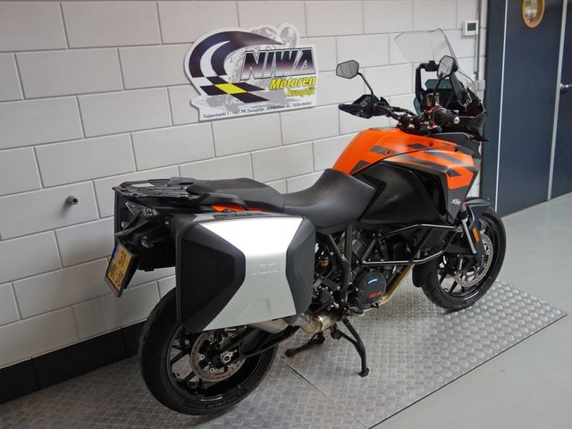 ktm - 1290-super-adventure-s