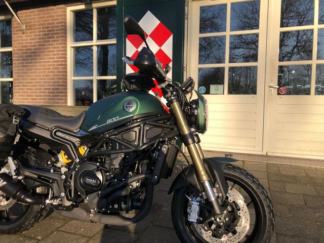 benelli - leoncino-800