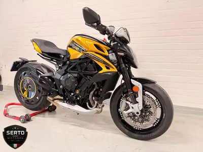 MV AGUSTA DRAGSTER 800 RR SCS – foto 3