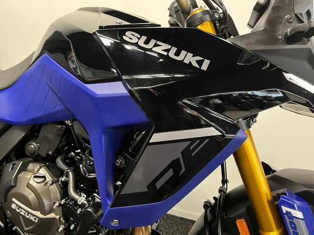 suzuki - v-strom-800-de