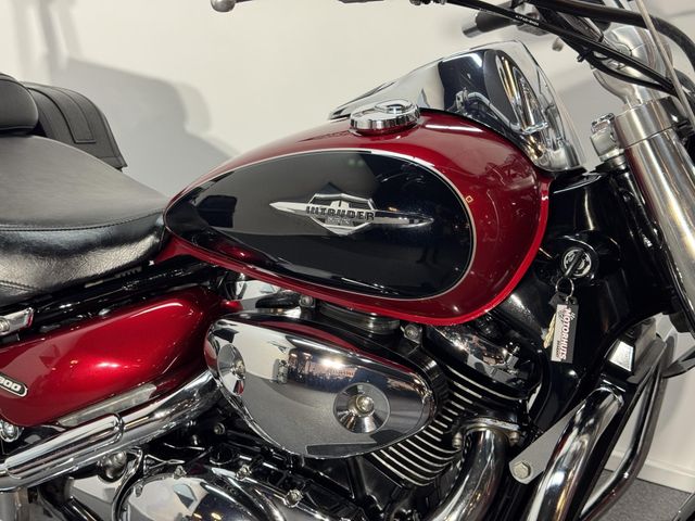 suzuki - c-800-intruder-classic